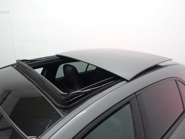 Mercedes-Benz A-KLASSE 180 Prestige AMG Autom- Panodak, Leer, Camera, MBUX, Park Assist, 9dkm!
