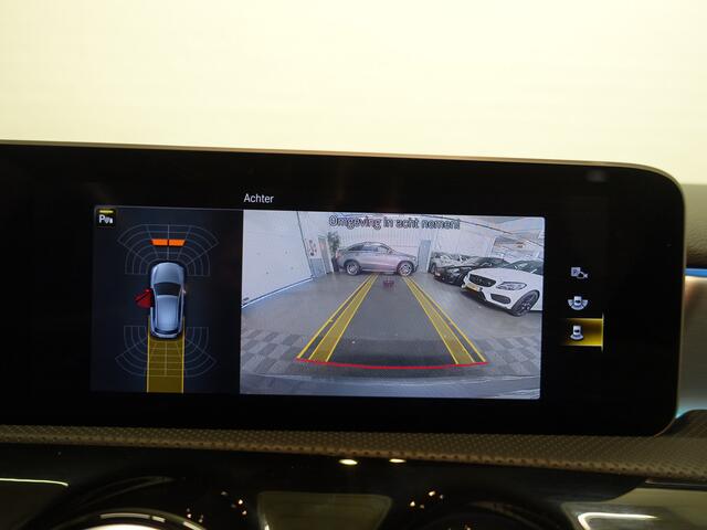 Mercedes-Benz A-KLASSE 180 Prestige AMG Autom- Panodak, Leer, Camera, MBUX, Park Assist, 9dkm!