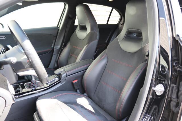 Mercedes-Benz A-KLASSE 160 Business Solution AMG | Stoelverwarming | Glazen schuif-kanteldak | El. wegklapbare trekhaak |