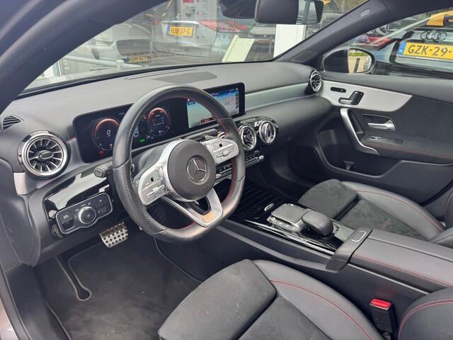 Mercedes-Benz A-KLASSE 250 e Business Solution AMG Limited