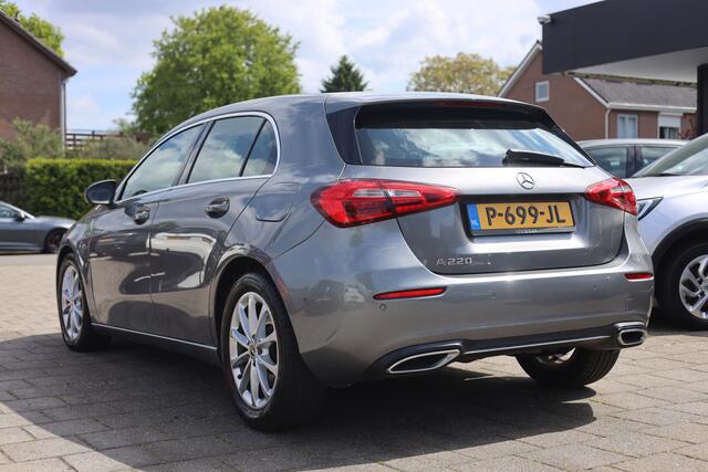 Mercedes-Benz A-KLASSE 220 ADVANTAGE AUTOMAAT | LEDER | NAVI | CAMERA