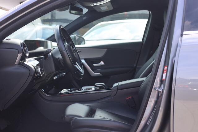Mercedes-Benz A-KLASSE 220 ADVANTAGE AUTOMAAT | LEDER | NAVI | CAMERA