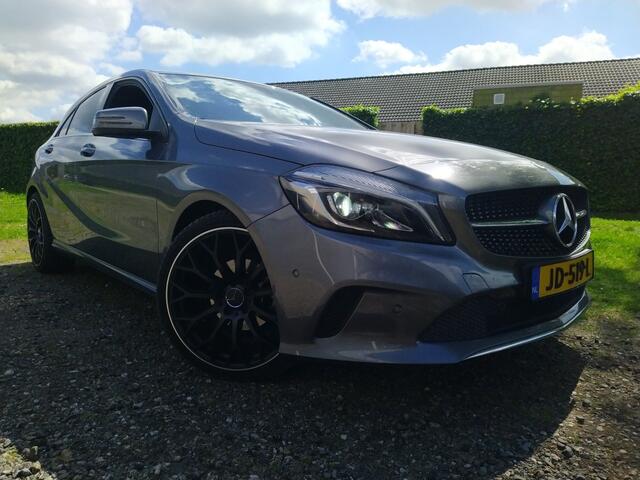 Mercedes-Benz A-KLASSE 180 d Lease Ed.