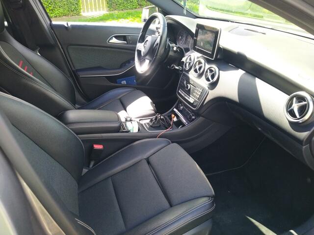 Mercedes-Benz A-KLASSE 180 d Lease Ed.