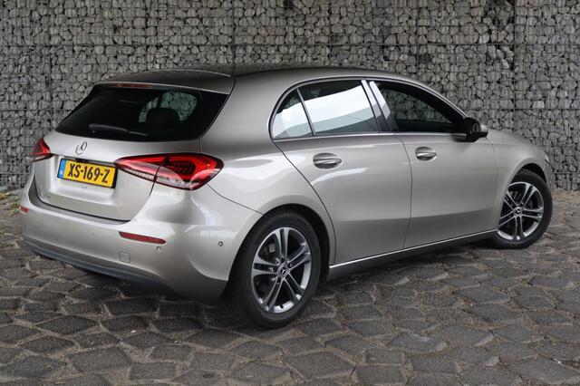 Mercedes-Benz A-KLASSE 160 | Geen import | Camera | Stoelverwarming | Comf. Stoelen