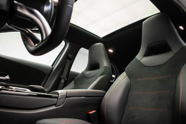 Mercedes-Benz A-KLASSE 250 e AMG Line |Pano|Ambient|Camera
