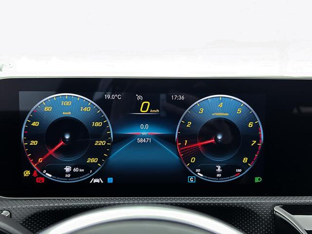 Mercedes-Benz A-KLASSE 160 Advantage | Lichtmetalen velgen | Navigatie | Parking support | Inclusief 24 maanden MB Certified garantie voor Europa.