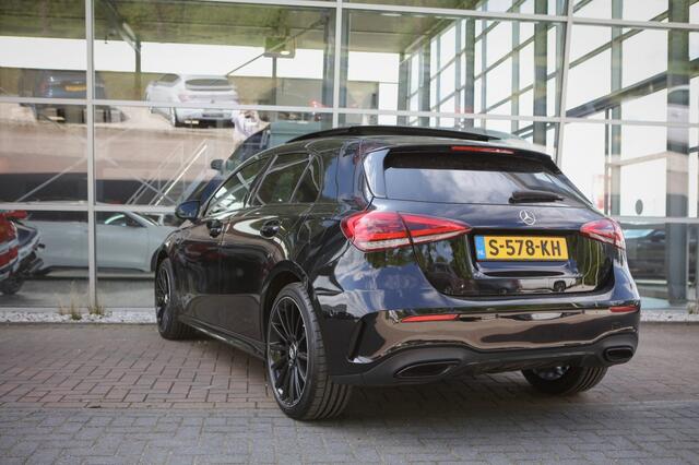 Mercedes-Benz A-KLASSE 250e AMG | Panoramadak | Sfeerverlichting |