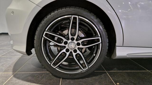 Mercedes-Benz A-KLASSE 180 AMG Night Edition Plus