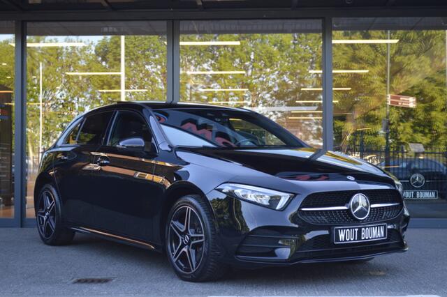 Mercedes-Benz A-KLASSE 250 e AMG Led Panorama Widescreen Sfeer Camera Night Augmented Pdc