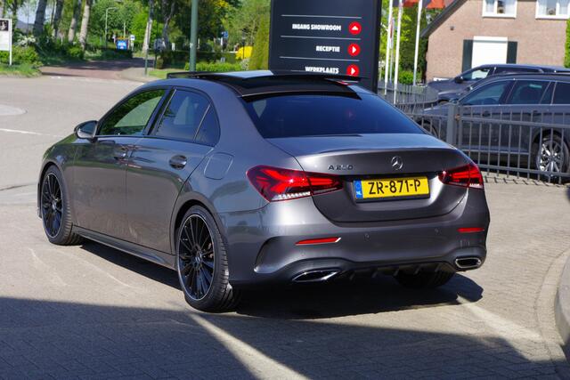 Mercedes-Benz A-KLASSE 200 164 PK Automaat AMG-Line Business Solutions, Night-Pakket, Panoramadak, LED, Camera, Leder-Alcantara