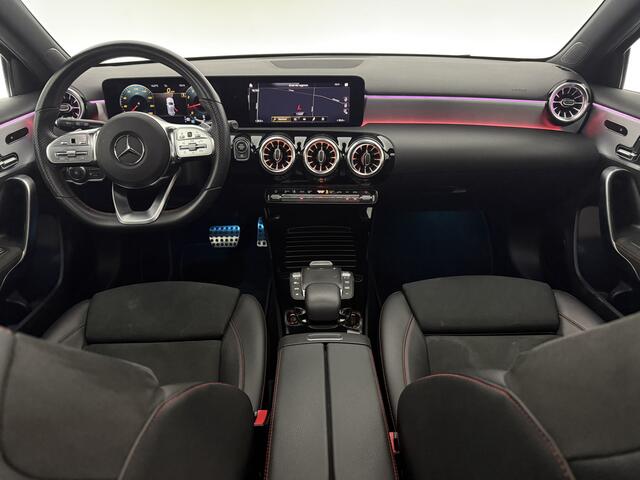 Mercedes-Benz A-KLASSE 180 AMG Pano Sfeer Burmester LED Virtual Memory Camera Cruise Clima Navi PDC 18"LMV