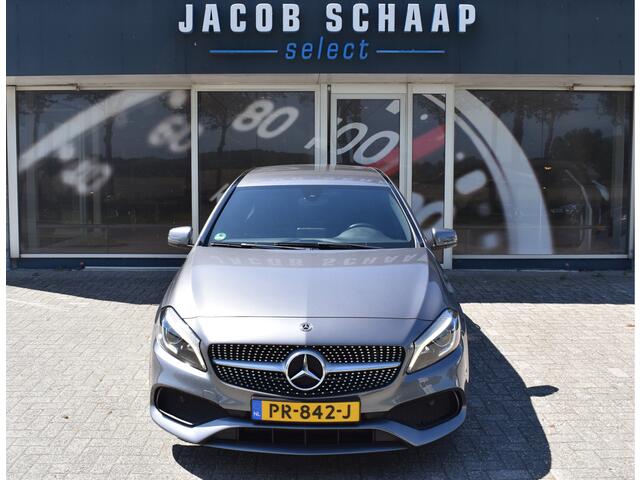 Mercedes-Benz A-KLASSE 180 Business Solution AMG Automaat / Navigatie / Sportstoelen + verwarming / Camera / 18" LM