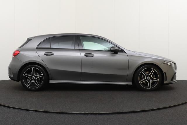 Mercedes-Benz A-KLASSE 200 Business Solution AMG Carplay Camera Cruise