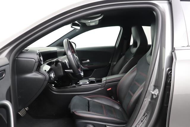 Mercedes-Benz A-KLASSE 200 Business Solution AMG Carplay Camera Cruise