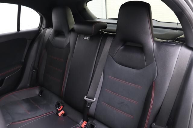 Mercedes-Benz A-KLASSE 200 Business Solution AMG Carplay Camera Cruise