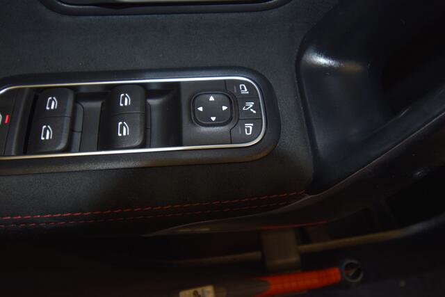 Mercedes-Benz A-KLASSE 180 Business Solution AMG , CLIMATR , CR CONTR , A UITRIJ CAM , ZWARTE HEMEL , LMV18 ,