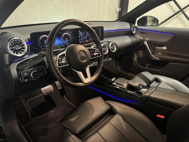 Mercedes-Benz A-KLASSE 250 e Urban Aut. | navi | leder | sfeerverlichting | trekhaak |