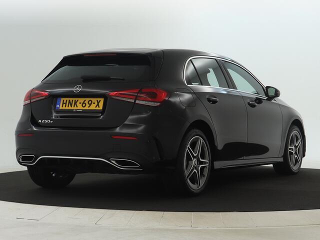 Mercedes-Benz A-KLASSE 250 e AMG Plug-In Hybride | AMG Line | Led koplampen | Achteruitrijcamera | Apple CarPlay | Inclusief 24 maanden MB Certified garantie voor Europa.