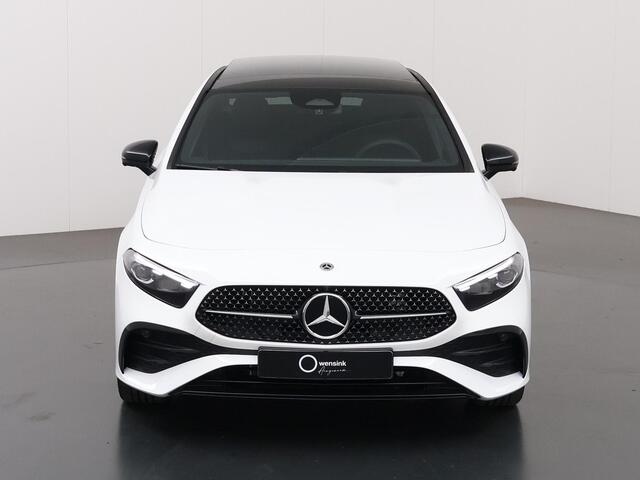 Mercedes-Benz A-KLASSE 250e Limousine Business Solution AMG | Panorama-schuifdak | 360* camera | Stoelverwarming | Sfeerverlichting | Keyless go