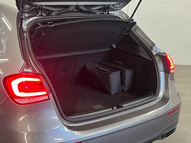 Mercedes-Benz A-KLASSE A250 e AMG-Line Wide Screen | Sfeerverlichting|