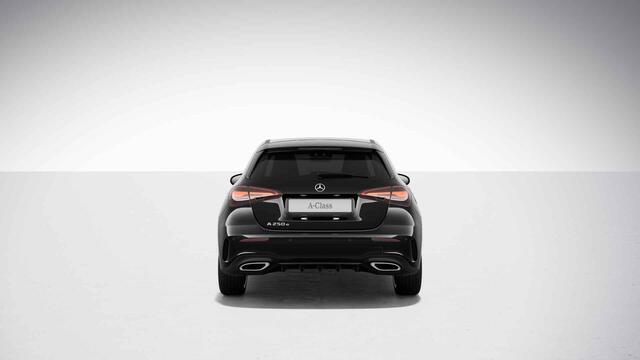Mercedes-Benz A-KLASSE 250 e AMG Line | Panoramadak | Night | Multibeam | 360 graden camera | Headup display |