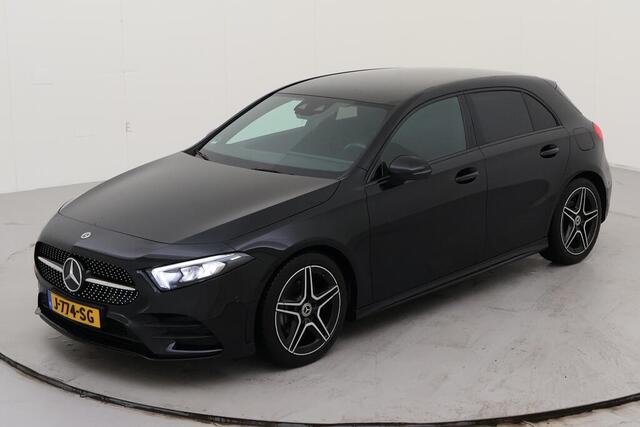 Mercedes-Benz A-KLASSE 180 Business Solution AMG NL AUTO | CAMERA | STOELVERW | SFEERVERLICHTING |