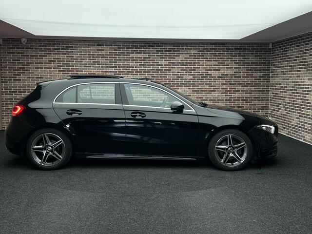 Mercedes-Benz A-KLASSE 180 AMG Line Burmeister Panorama Dealer Ondrh en Garantie