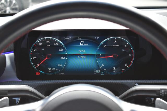 Mercedes-Benz A-KLASSE 180 d Business Solution AMG