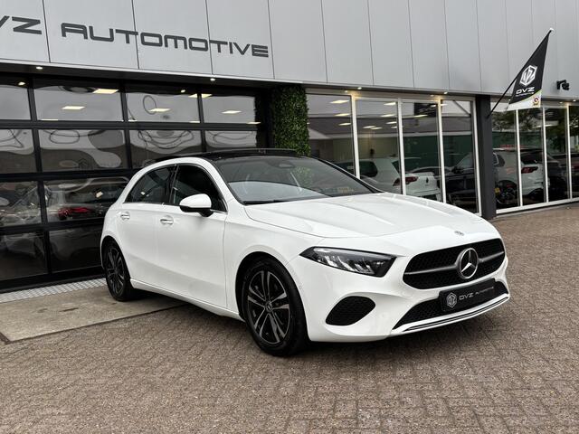 Mercedes-Benz A-KLASSE 180 Luxury Line | Pano | Sfeer | Facelift | BTW