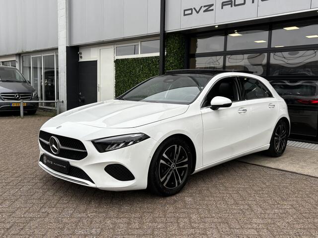 Mercedes-Benz A-KLASSE 180 Luxury Line | Pano | Sfeer | Facelift | BTW