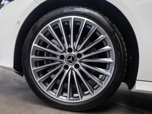 Mercedes-Benz A-KLASSE Limousine 250 e Star Edition Limited Premium PLUS | Panorama dak