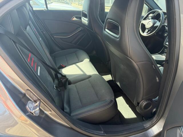 Mercedes-Benz A-KLASSE 180 BUSINESS 45.000KM!! NAP