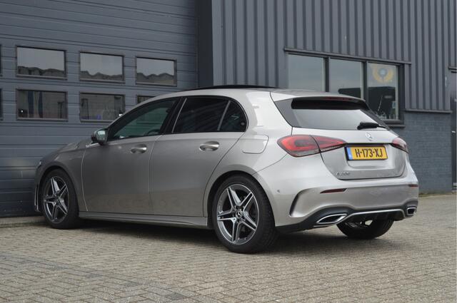 Mercedes-Benz A-KLASSE 200 Business Solution AMG | PANO | CARPLAY |