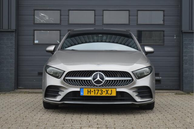 Mercedes-Benz A-KLASSE 200 Business Solution AMG | PANO | CARPLAY |
