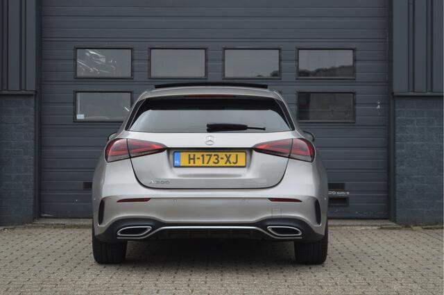Mercedes-Benz A-KLASSE 200 Business Solution AMG | PANO | CARPLAY |