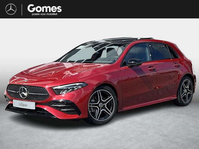 Mercedes-Benz A-KLASSE 180 Star Edition AMG LIMITED | Night Pakket | Panoramadak | Apple CarPlay | Android Auto | Sfeerverlichting | Stoelverwarming | Parkeersensoren | Achteruitrijcamera | Elektrisch Inklapbare Buitenspiegels