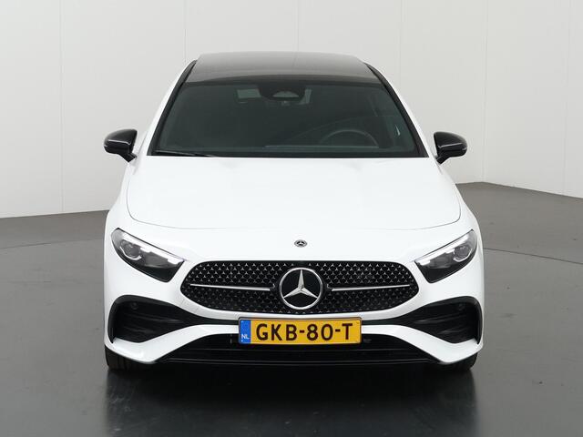 Mercedes-Benz A-KLASSE 250 e Star Edition AMG Line | Night | Panoramadak | Multibeam | Sfeerverlichting | Stoelverwarming |