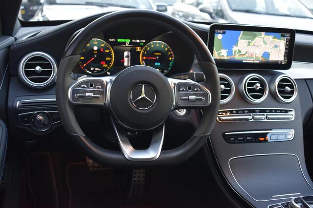 Mercedes-Benz A-KLASSE 250 4MATIC AMG Pano 360 Lane ACC BM Ambiance