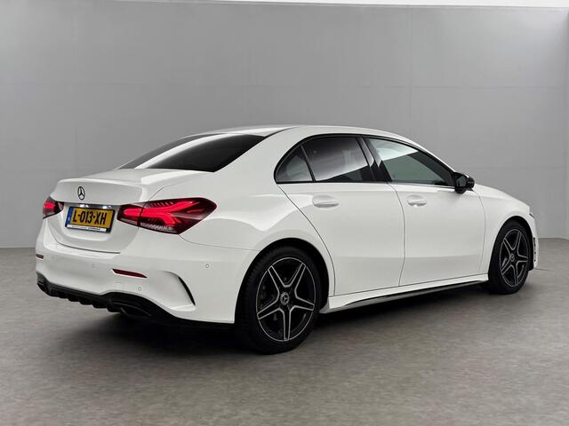 Mercedes-Benz A-KLASSE 180 AMG Pano Sfeer Virtual Camera LED Clima Cruise Navi PDC 18''LMV