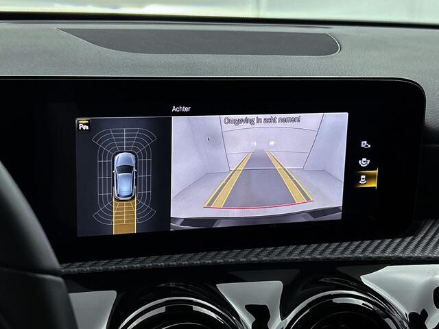 Mercedes-Benz A-KLASSE 160 Business Solution Lichtmetalen velgen | wide screen | Navigatie | Parking support met camera achter | Inclusief 24 maanden Mercedes-Benz Certified garantie voor Europa.