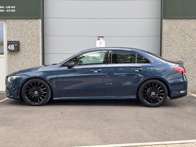Mercedes-Benz A-KLASSE Business AMG WideScr A35 Automaat Nap Sfeerverl