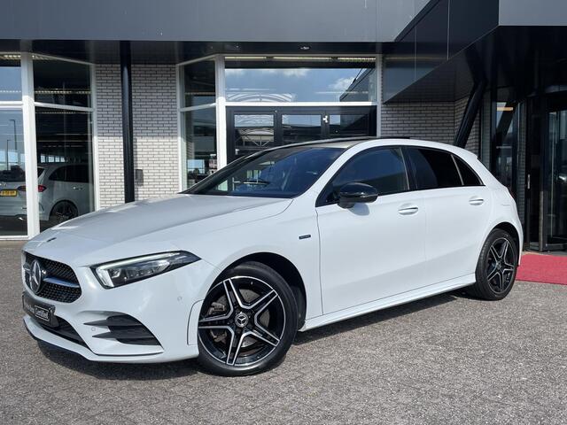 Mercedes-Benz A-KLASSE 250 e Premium Plus