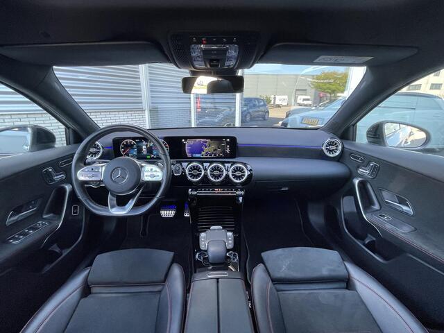 Mercedes-Benz A-KLASSE 250 e Premium Plus