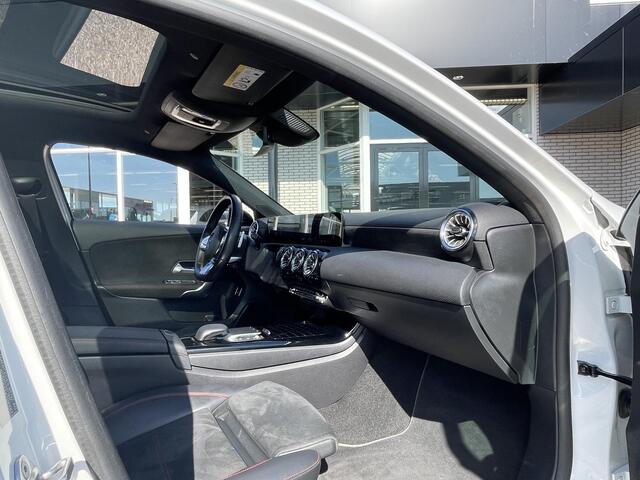 Mercedes-Benz A-KLASSE 250 e Premium Plus