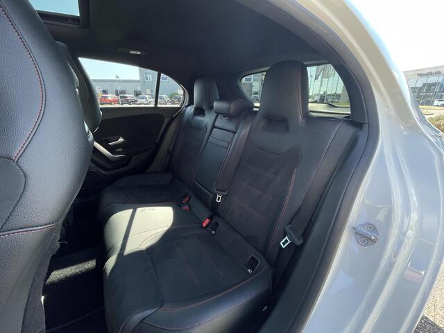 Mercedes-Benz A-KLASSE 250 e Premium Plus