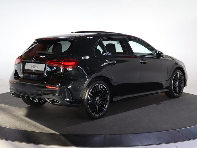 Mercedes-Benz A-KLASSE 250 e Star Edition AMG Line | Nightpakket | Sfeerverlichting | MULTIBEAM LED | Stoelverwarming |