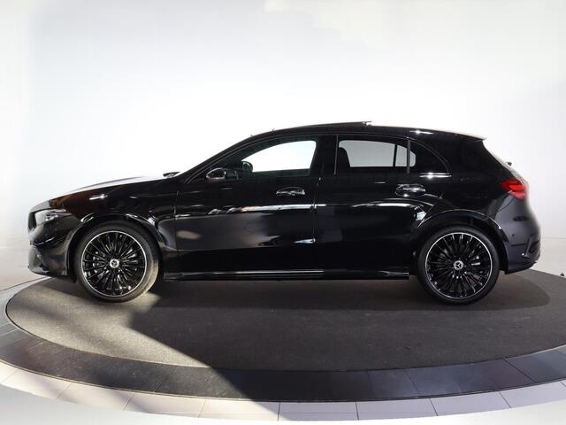 Mercedes-Benz A-KLASSE 250 e Star Edition AMG Line | Nightpakket | Sfeerverlichting | MULTIBEAM LED | Stoelverwarming |
