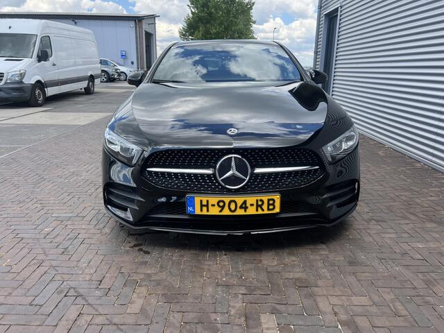 Mercedes-Benz A-KLASSE 160 Business Solution AMG