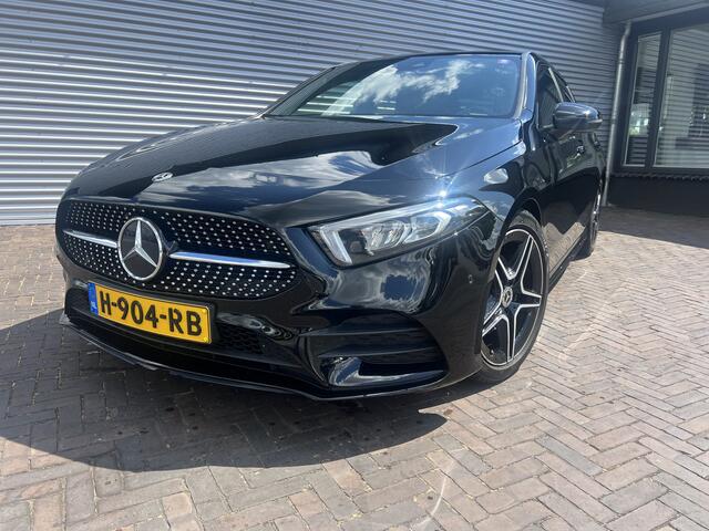 Mercedes-Benz A-KLASSE 160 Business Solution AMG